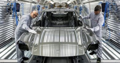 Près de 50.000 emplois perdus en un an dans l'automobile allemande