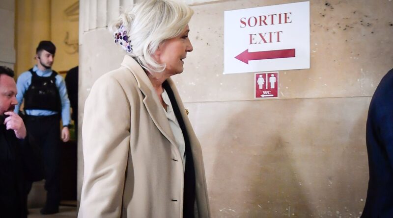 Procès en appel du RN : Marine Le Pen attend cinq mois pour son sort.