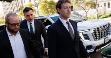 Procès réseaux sociaux : Mark Zuckerberg déplore un retard d'identification des moins de 13 ans