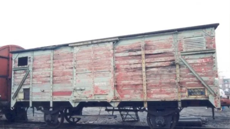 Le type de wagons utilisé pour la déportation des juifs, Tziganes, Homosexuels, résistants et ennemis politiques des Nazis.