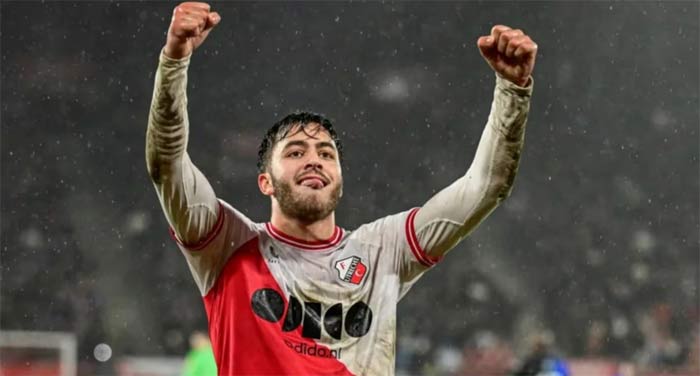 Souffian El Karouani, international marocain, ne quitte pas l'OM.