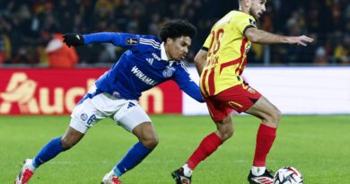Strasbourg étouffé par des Lensois, occasions manquées en direct.