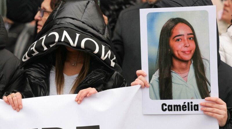 Suicide de Camélia : une plainte pour harcèlement scolaire sans suite