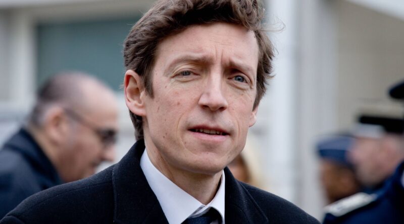 Suicide de Caroline Grandjean : l'Éducation nationale va « proposer une réparation » financière.