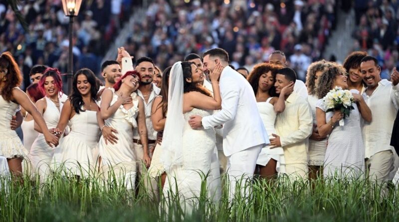Super Bowl 2026 : Le mariage durant le concert de Bad Bunny était réel