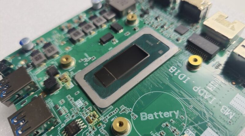 Test du F2-I516-N05 d’Altyk : mini-PC français en progrès