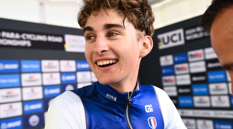 Tour de l'Algarve : Paul Seixas exprime sa joie après sa victoire