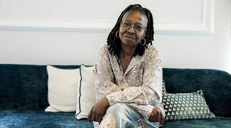 Whoopi Goldberg révèle pourquoi elle ne s'implique pas dans les affaires Epstein.