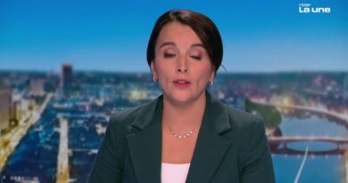 Zelensky parle de "désescalade" avec la Russie et d'une "paix digne et durable"