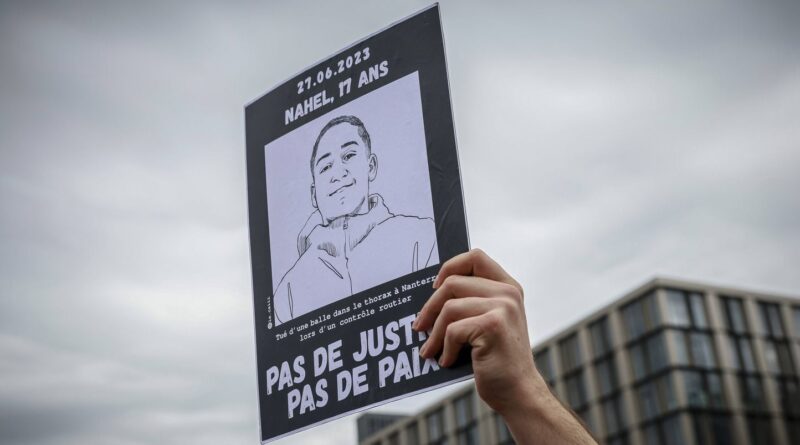 À Nanterre, plusieurs centaines réclament justice pour Nahel : « Ils ne veulent pas le tuer »