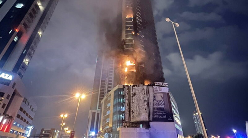 Abou Dhabi : débris de drone endommagent façade immeuble des tours Etihad