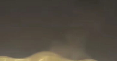 Abu Dhabi : incendies et fumée après l'attaque de missiles iraniens