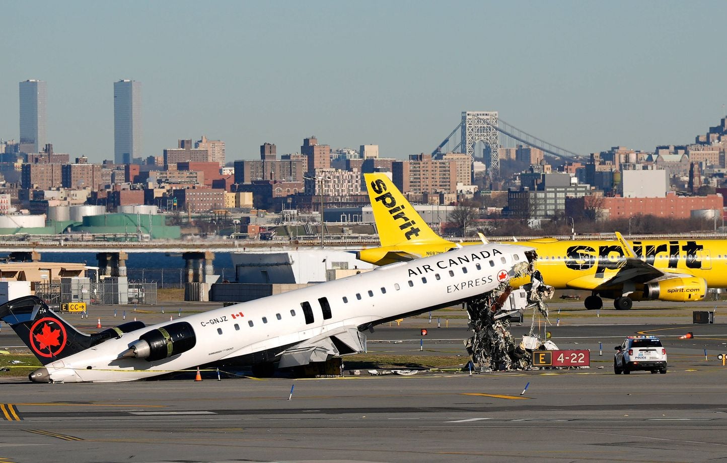 Air Canada : le patron critiqué pour son incapacité à parler français ne part pas à la retraite.