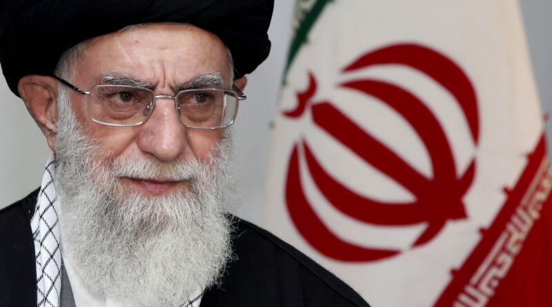 Ali Khamenei est mort : Israël et États-Unis frappent l'Iran.