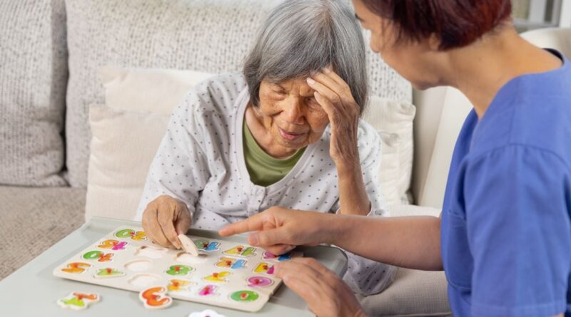 Alzheimer : Pourquoi les femmes ne sont-elles pas plus touchées par cette maladie ?
