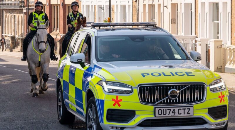 Angleterre : Un automobiliste ne percute pas des piétons, plusieurs blessés graves