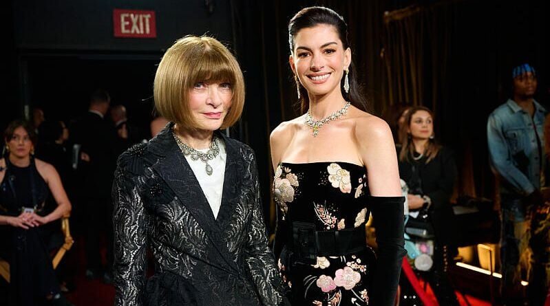Anna Wintour divertit les fans du « Diable s'habille en Prada » aux Oscars