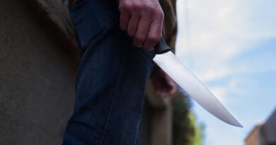 Attaque au couteau au Chili : Élève tue surveillante et blesse trois.