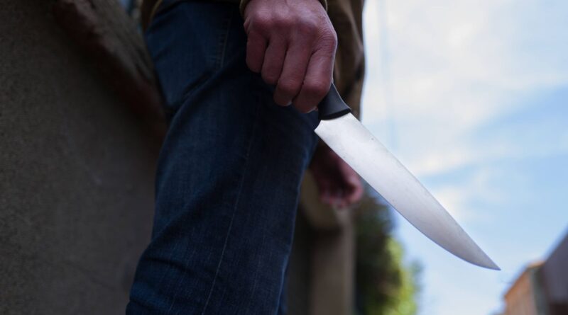 Attaque au couteau au Chili : Élève tue surveillante et blesse trois.