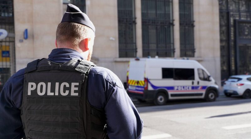 Attentat déjoué contre Bank of America à Paris : nouvelles gardes à vue.