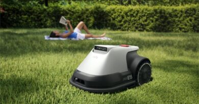 Ce robot tondeuse compact à 500 euros noté 9/10 pour votre jardin