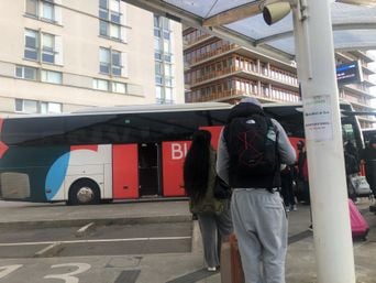 Changement d’heure : Pourquoi les horloges des cars ne sont-elles pas à l’heure ?