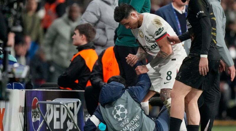 Chelsea - PSG : Pedro Neto ne sera pas suspendu après avoir bousculé un ramasseur de balles