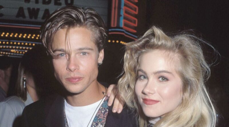 Christina Applegate raconte comment elle a plaqué Brad Pitt.