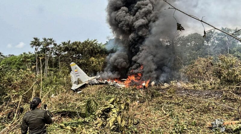 Colombie : crash d'un avion militaire, 100 personnes à bord