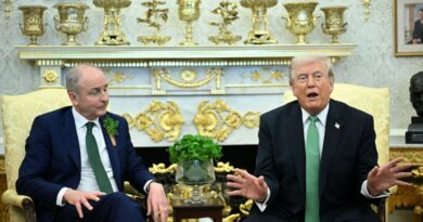 Diplomatie : le Premier ministre irlandais défie Trump à la Maison Blanche