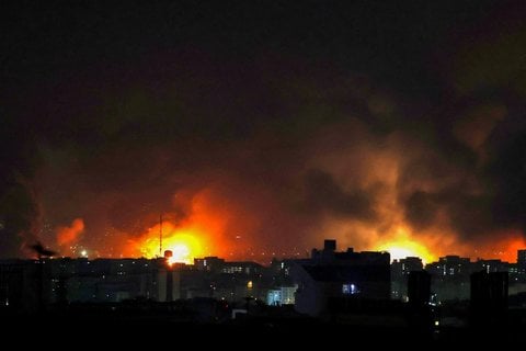 Direct – Conflit au Moyen-Orient : Israël bombarde Téhéran, Trump exige la "capitulation" de l'Iran