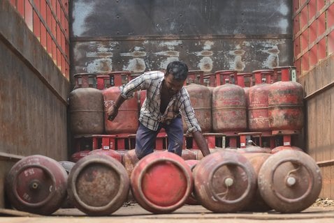 Direct – Guerre au Moyen-Orient : la marine américaine n'a pas escorté de pétrolier.