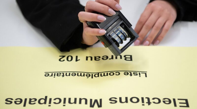 EN DIRECT. Résultats municipales : Deux heures de vote à Paris, Strasbourg, Nice… Qui aura l'écharpe tricolore ?