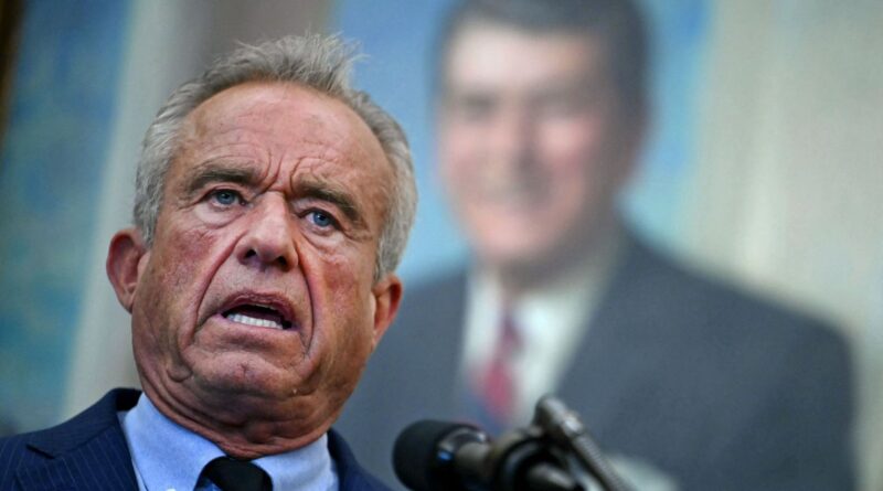 États-Unis : annulation par un juge fédéral de la politique vaccinale de Trump