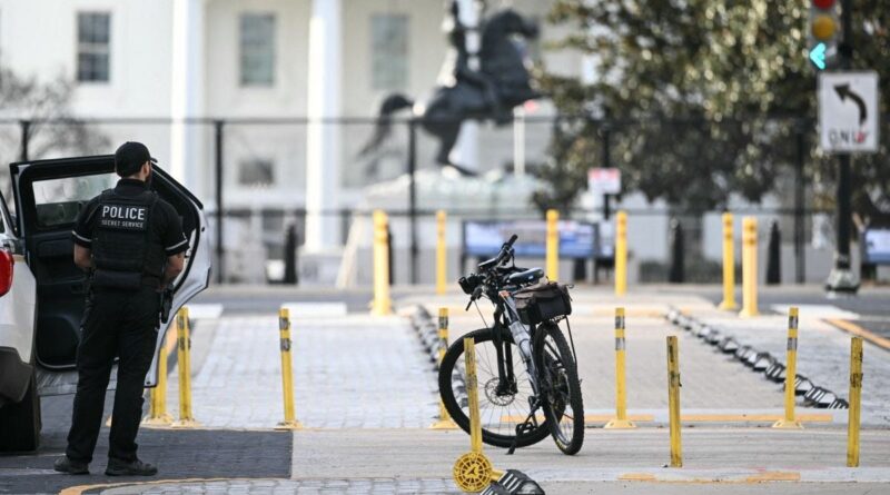 Etats-Unis : Une fourgonnette ne respecte pas les barrières de sécurité de la Maison Blanche