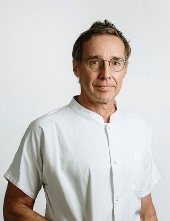 Euthanasie : un médecin radié explique avoir provoqué la mort de patients