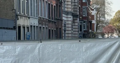 Explosion criminelle et antisémite devant une synagogue à Liège, selon le bourgmestre.