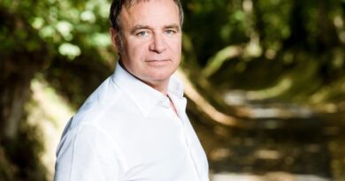 Fabien Lecœuvre, chroniqueur de Cyril Hanouna, ne s'est pas soumis à Stéphane Tapie.