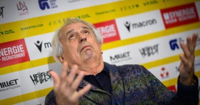 FC Nantes : Vahid Halilhodzic se moque de son âge en conférence