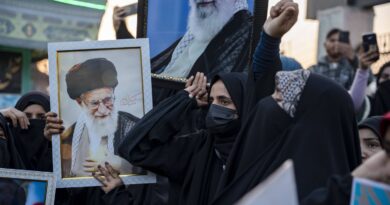 Frappes en Iran : Le président appelle à venger Ali Khamenei