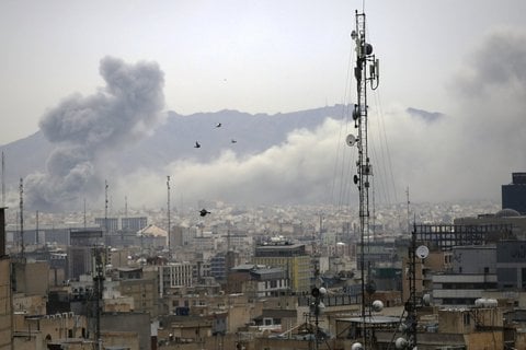 Guerre au Moyen-Orient : le ministre américain de la Défense qualifie le nouveau guide suprême iranien de "défiguré"