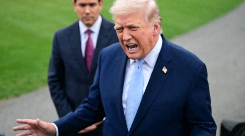 Guerre au Moyen-Orient : Trump annonce un « changement de régime » en Iran