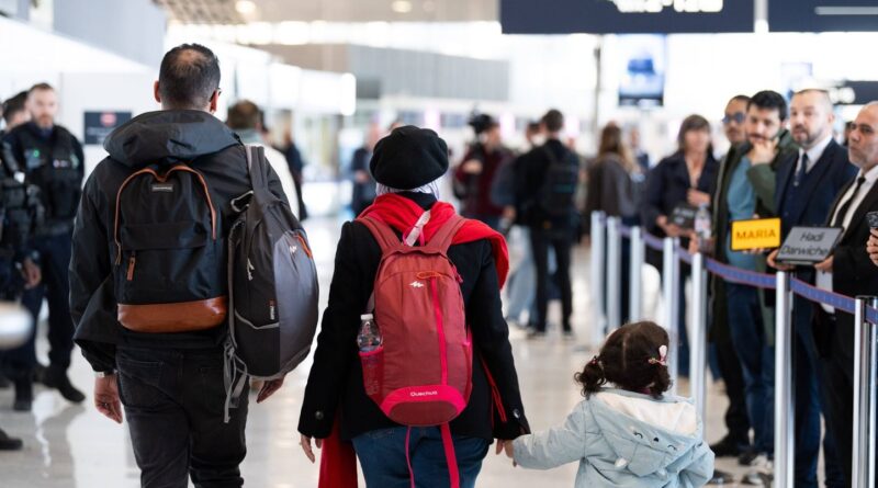 Guerre en Iran : 15.000 Français rapatriés, d'autres vols prévus.