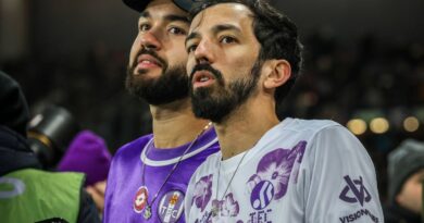 Guerre en Iran : Bigflo et Oli de retour en France après blocage à Dubaï