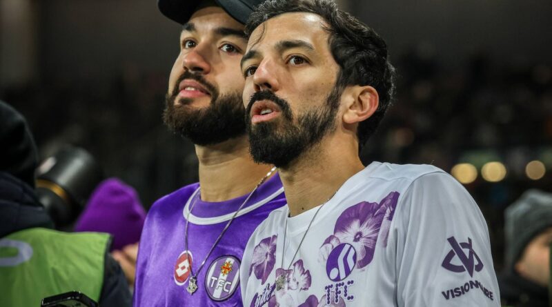 Guerre en Iran : Bigflo et Oli de retour en France après blocage à Dubaï