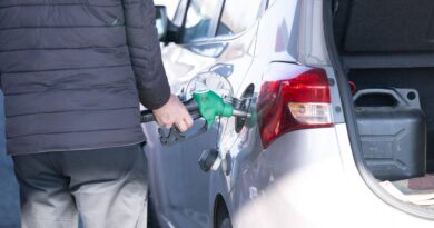 Guerre en Iran : « Ça sent l’arnaque » à la station-service, pas de panique