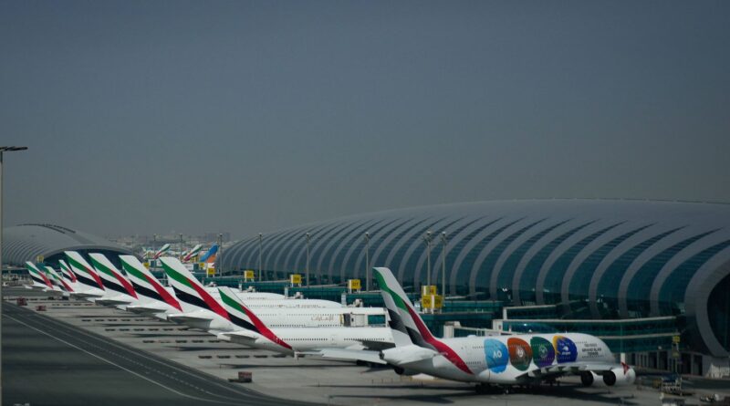 Guerre en Iran : Des touristes à Dubaï décrivent les explosions nocturnes