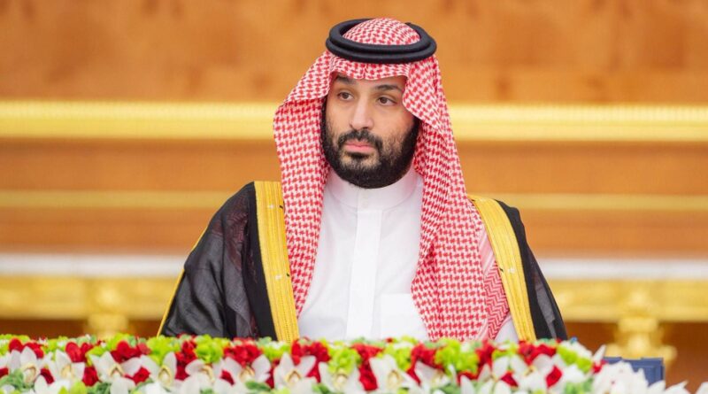 Guerre en Iran : l'Arabie saoudite « se réserve le droit » d'entrer en guerre, sites gaziers ciblés.