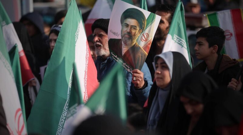 Guerre en Iran : Mojtaba Khamenei blessé à la jambe le 28 février