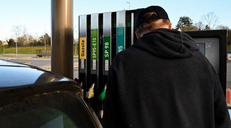 Guerre en Iran : Pourquoi les prix à la pompe augmentent déjà en France ?
